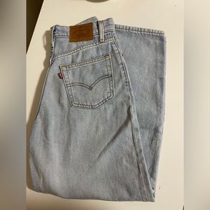 Levi’s Balloon Leg size 24